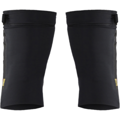 BK40671933 Knäskyddsficka Typ 1*