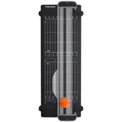 1004723 Skärmaskin Titanium Fiskars 22cm