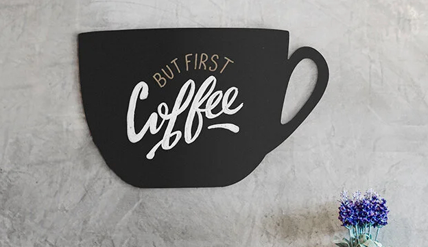 Griffeltavla med kaffekopp-design