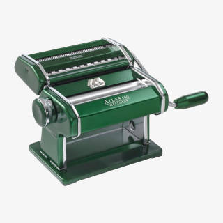 Pasta machine