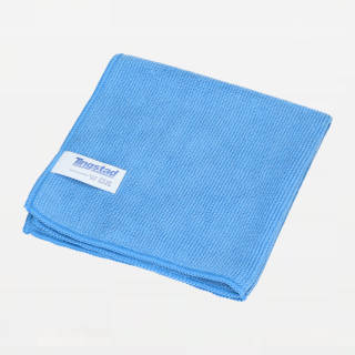 Blå städduk av mikrofiber