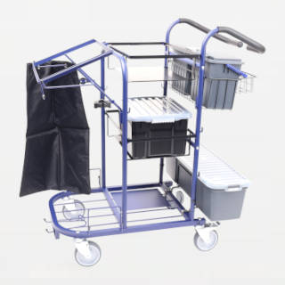 Stor blå städvagn med förpreparerat material