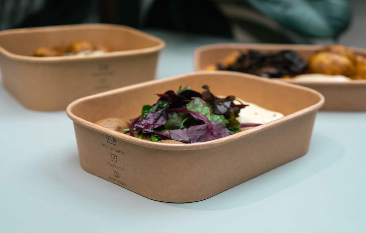 Broschyrer: Hot & Cold