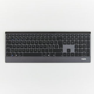 Trådlöst tangentbord i metall