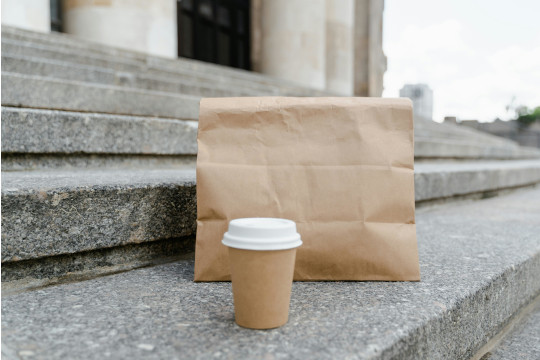 Brun SOS-påse - Papperspåse med fyrkantig botten
